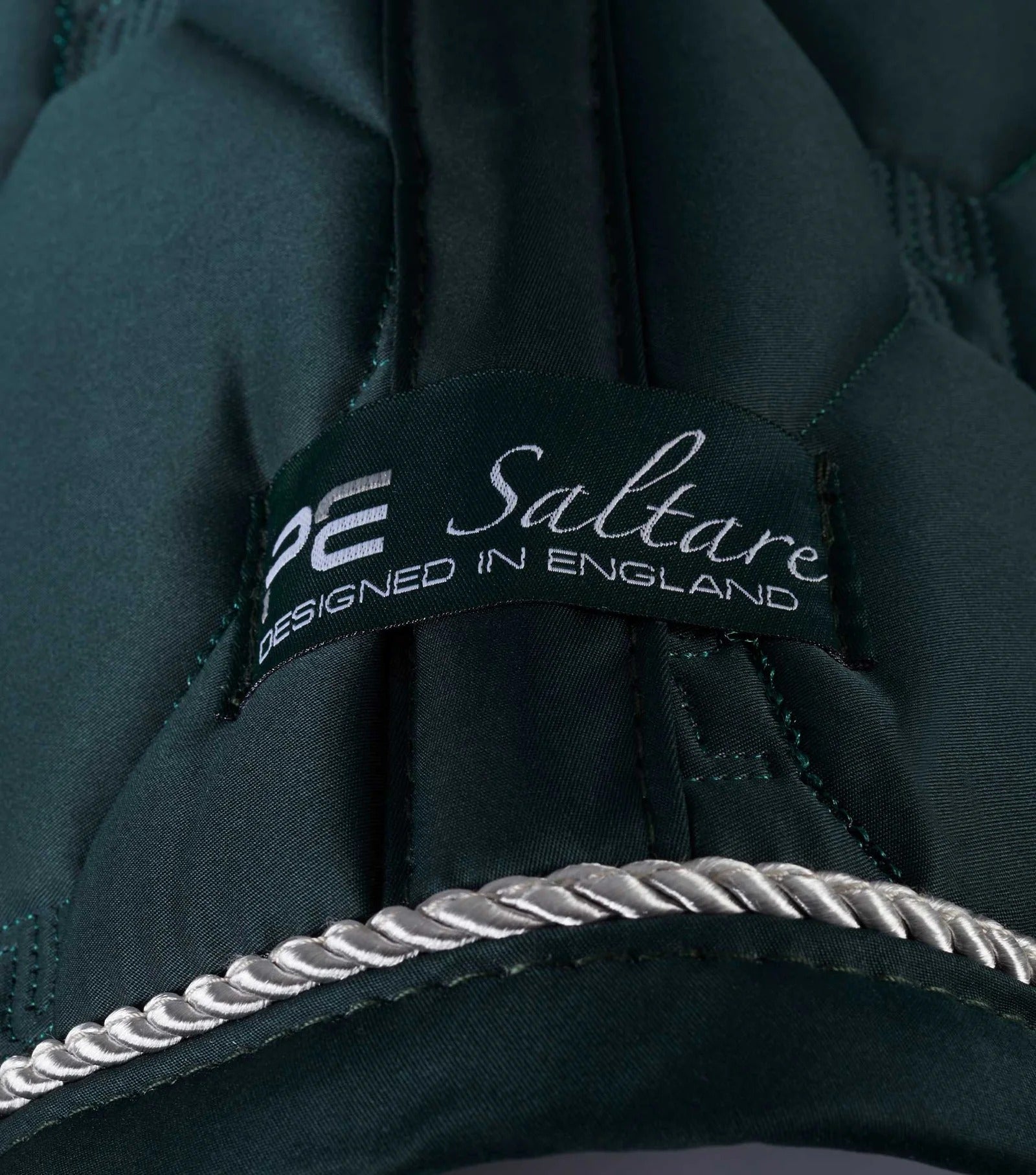 Saltare Close Contact Dressage Square Olive