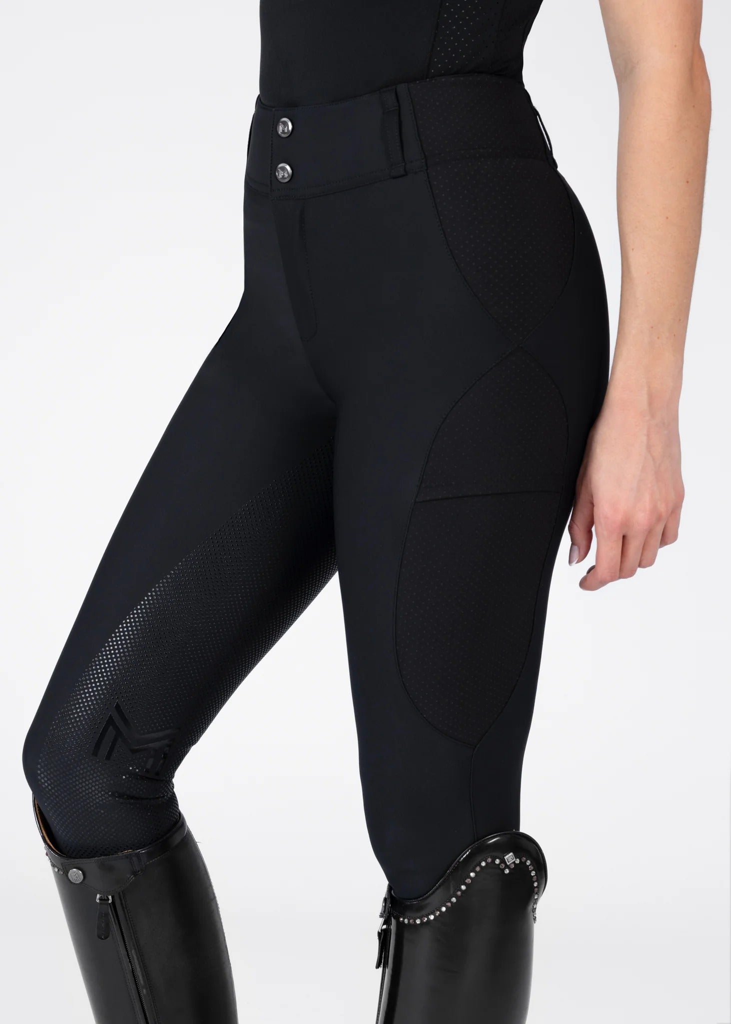 Aero Breeches (Black)