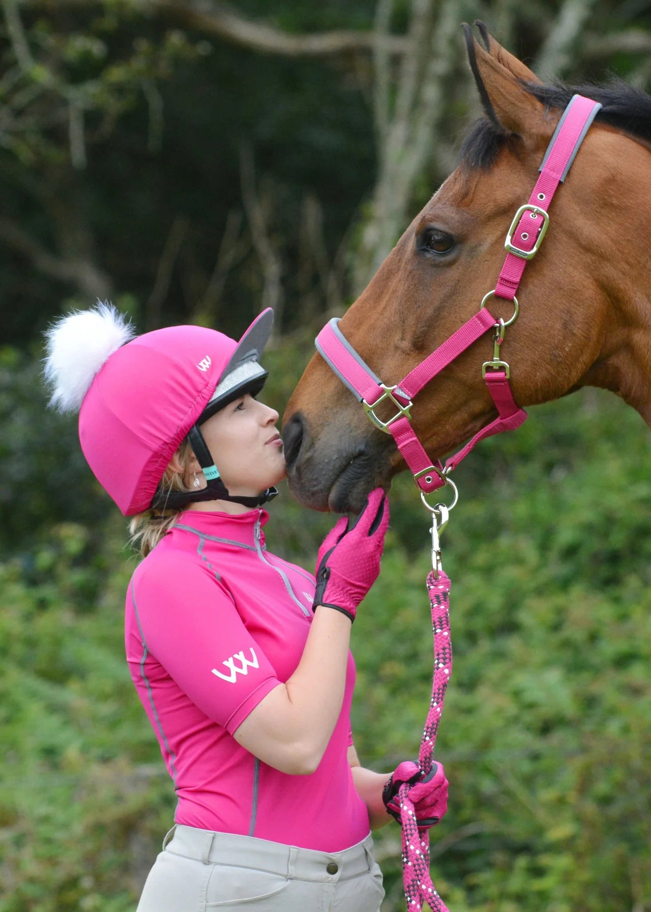 Contour Head Collar with Lead Rope (Berry)